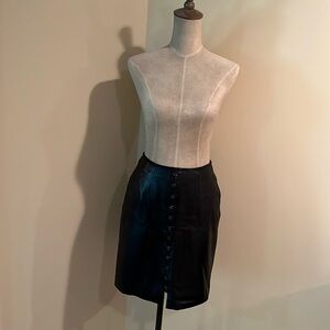 Vakko Black Leather Lined Skirt With Gun Metal Hook Eye Detail